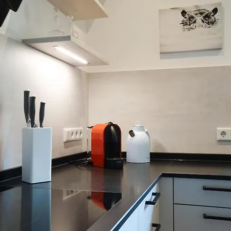 Mankei Apartment *